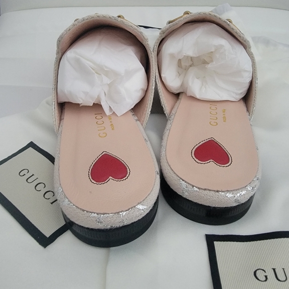 Gardenia Women's Gg Lamé Princetown Slippers - Picture 7 of 9